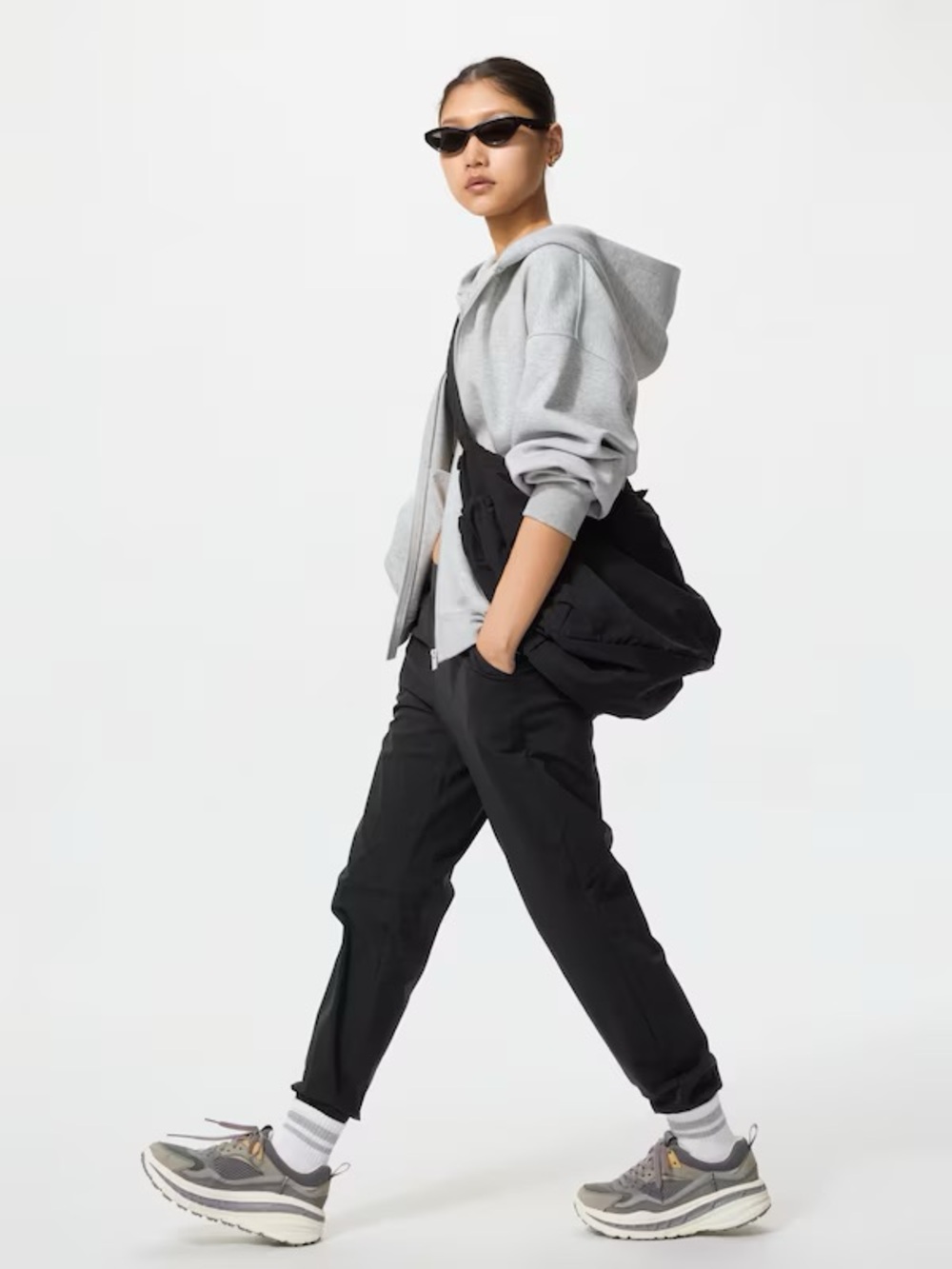 Uniqlo Women's Black Ultra Stretch Active Jogger Pants